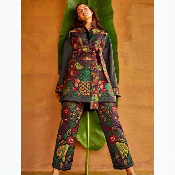 NEW FARM Rio Black Pants Embroidered Intricate Tropical Embroidery Satin Size M - Picture 3 of 15